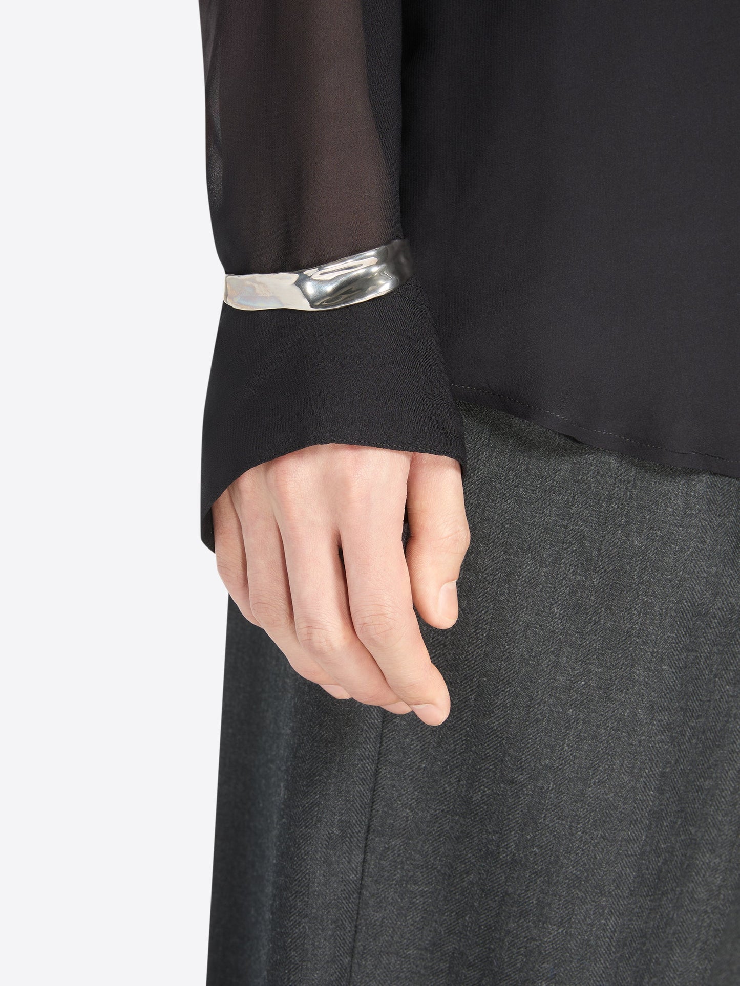Anatomic Bangle